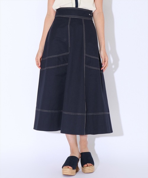 REDYAZEL(レディアゼル)の「ハイウエストサイドボタンフレアスカート(スカート・レディース・ブルー/オフホワイト/ベージュ/ネイビー・SMALL/MEDIUM)」の4枚目の写真