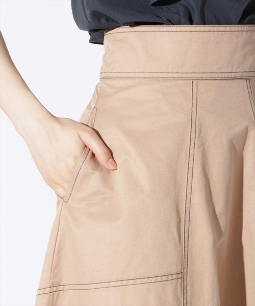 REDYAZEL(レディアゼル)の「ハイウエストサイドボタンフレアスカート(スカート・レディース・ブルー/オフホワイト/ベージュ/ネイビー・SMALL/MEDIUM)」の18枚目の写真