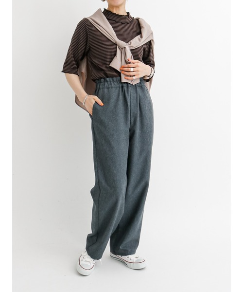 Samansa Mos2 blue(サマンサモスモスブルー)の「リブハイネックTシャツ(Tシャツ/カットソー・レディース・ブラウン/オフホワイト/マスタード/ライトベージュ/チャコール・MEDIUM/LARGE)」の11枚目の写真