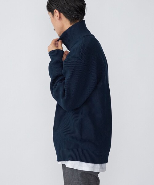 SHIPS（シップス）の「*SHIPS: 7ゲージ リラックスフィット 度詰め 畔編み ハーフジップ ニット（ニット/セーター・メンズ・ネイビー/イエロー系/ダークグレー/グリーン・LARGE/X-LARGE/MEDIUM/SMALL）」の22枚目の写真