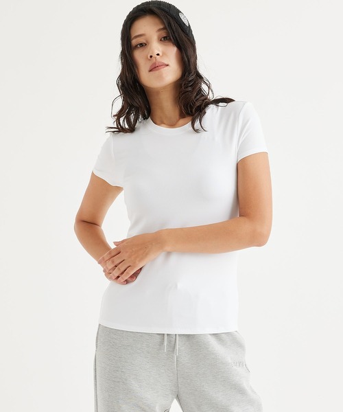 Alo Yoga（アロヨガ）の「【alo】ALOSOFT FINESSE TEE アロソフト