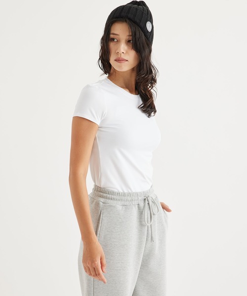 Alo Yoga（アロヨガ）の「【alo】ALOSOFT FINESSE TEE アロソフト