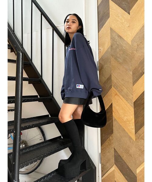 RUSSELL（ラッセル）の「ルーズプリントワイドプルオーバー（スウェット・レディース・ブラック/ネイビー/ホワイト・FREE）」の10枚目の写真