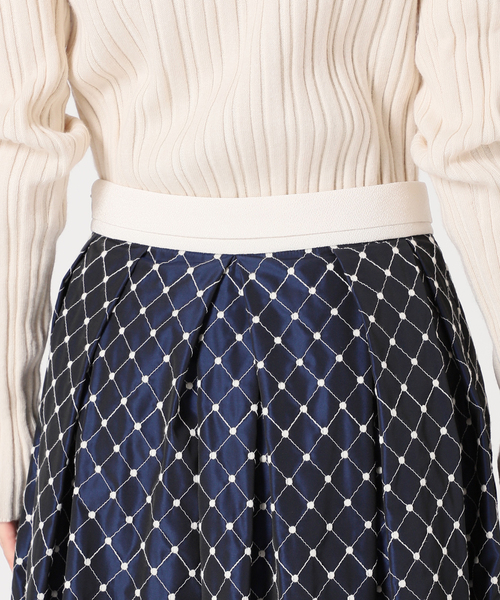 IENA LA BOUCLE（イエナラブークル）の「IENA LA BOUCLE ドットエン