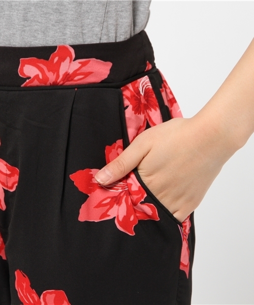 mystic（ミスティック）の「【Omekashi】オリジナル大花PTパンツ（その他パンツ・レディース・ブラック/オフホワイト/グレー・ﾌﾘ-）」の9枚目の写真