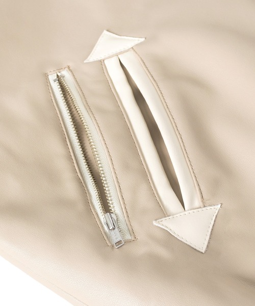 FTW(エフティダブリュー)の「VARSITY JACKET(スタジャン・メンズ・ブラック/アイボリー・MEDIUM/LARGE)」の17枚目の写真