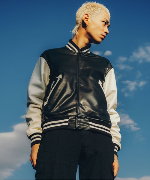 FTW(エフティダブリュー)の「VARSITY JACKET(スタジャン・メンズ・ブラック/アイボリー・MEDIUM/LARGE)」の4枚目の写真