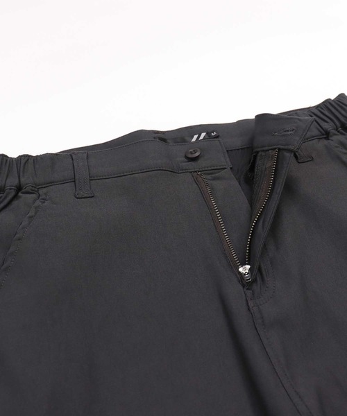SHISKY（シスキー）の「【GOLF】ゴルフウェア　スーパーストレッチパンツ（ゴルフグッズ・メンズ・ブラック/チャコール・M/L/XL）」の4枚目の写真