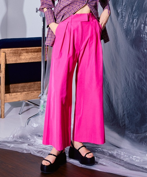 MAISON SPECIAL（メゾンスペシャル）の「Silky Taffeta Tuck Wide Pants/シルキータフタタックワイドパンツ【MAISON SPECIAL/メゾンスペシャル】（チノパンツ・レディース・ホワイト/ピンク/ライム/ブラック・36/38）」の4枚目の写真