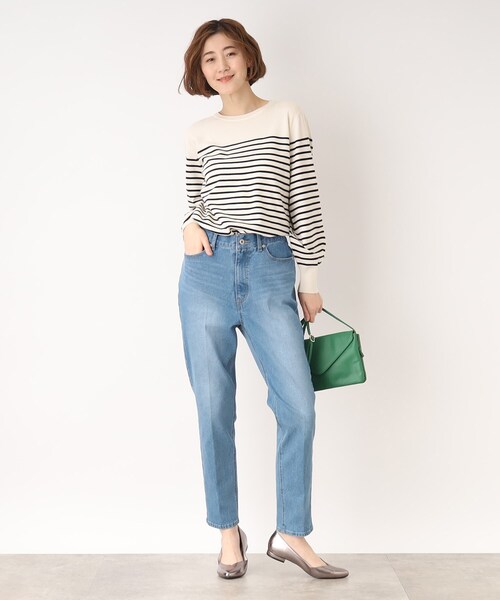 grove（グローブ）の「◆【ヒルナンデスで紹介】フェミニンさんにおすすめ!テーパードシルエットのデニムパンツ!!（デニムパンツ・レディース・ネイビー/ブルー/アイボリー・02/03/01/05/04）」の21枚目の写真