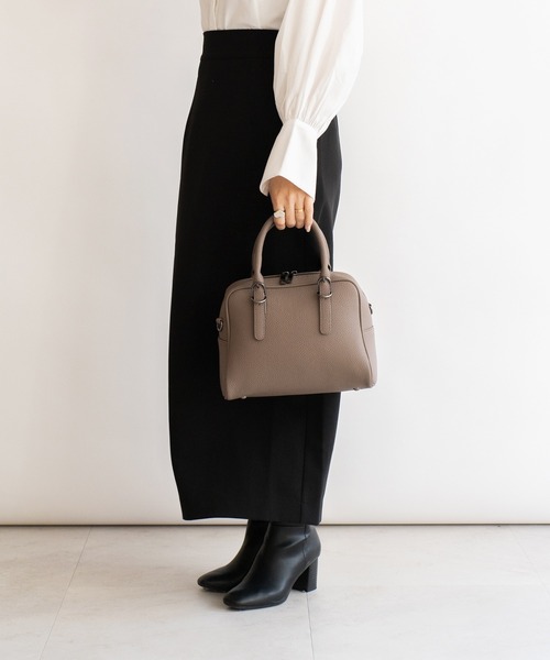 VitaFelice（ヴィータフェリーチェ）の「ベルトハンドル2wayミニボストンバッグ（ボストンバッグ・レディース・ブラック/モカ/ライトグレー・FREE）」の18枚目の写真