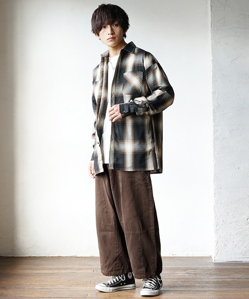 MinoriTY（マイノリティ）の「【MinoriTY】極太ワイドバルーンパンツ 極太デニムパンツ バギーパンツ イージーパンツ メンズ（デニムパンツ・メンズ・ブラウン/オフホワイト/ブラック/ライトブラック/ケミカルウォッシュ・M/L）」の19枚目の写真