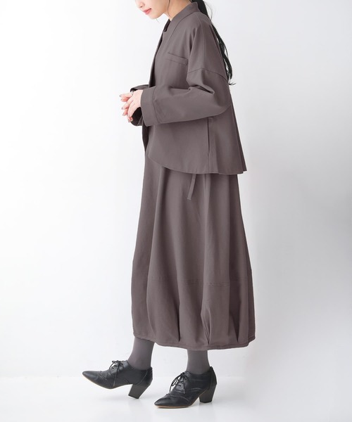 somari imagination（ソマリ イマジネーション）の「『リネン混ジャケット＆ワンピースセットアップ』（ワンピース・レディース・モカ/ブラック/チャコールグレー・1/2）」の7枚目の写真