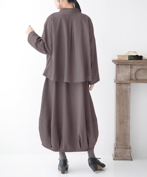 somari imagination（ソマリ イマジネーション）の「『リネン混ジャケット＆ワンピースセットアップ』（ワンピース・レディース・モカ/ブラック/チャコールグレー・1/2）」の8枚目の写真