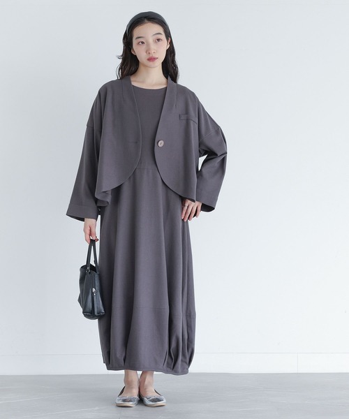 somari imagination（ソマリ イマジネーション）の「『リネン混ジャケット＆ワンピースセットアップ』（ワンピース・レディース・モカ/ブラック/チャコールグレー・1/2）」の11枚目の写真