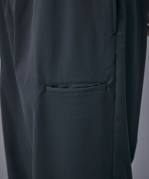 PUBLIC TOKYO（パブリックトウキョウ）の「撥水ストレッチジョガーパンツ（その他パンツ・メンズ・ブラック/ベージュ・1/2）」の8枚目の写真
