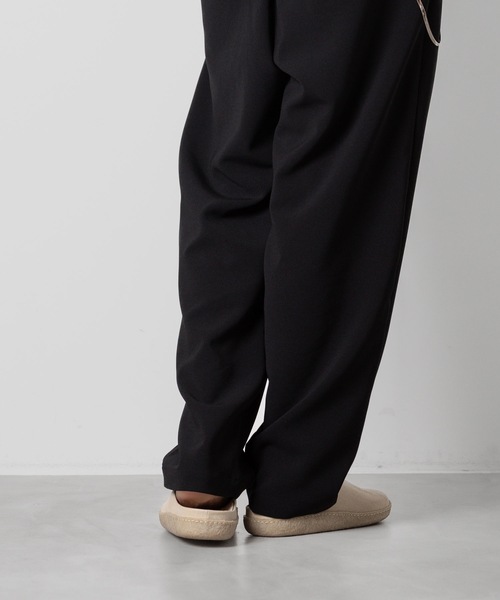 ATTACHMENT(アタッチメント)の「シンセティックスエード レザー ミュール / SYNTHETIC SUEDE LEATHER MULE(スリッポン・メンズ・ライトグレー/ベージュ・41/42/43)」の21枚目の写真