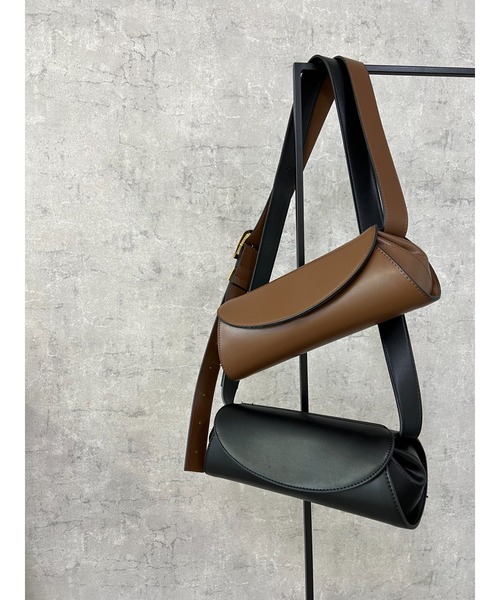 owndaily（オンデイリー）の「エコレザーショルダーバッグ（ショルダーバッグ・レディース・ブラック/ブラウン・FREE）」の9枚目の写真