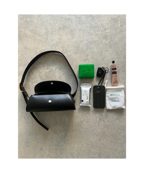 owndaily（オンデイリー）の「エコレザーショルダーバッグ（ショルダーバッグ・レディース・ブラック/ブラウン・FREE）」の6枚目の写真