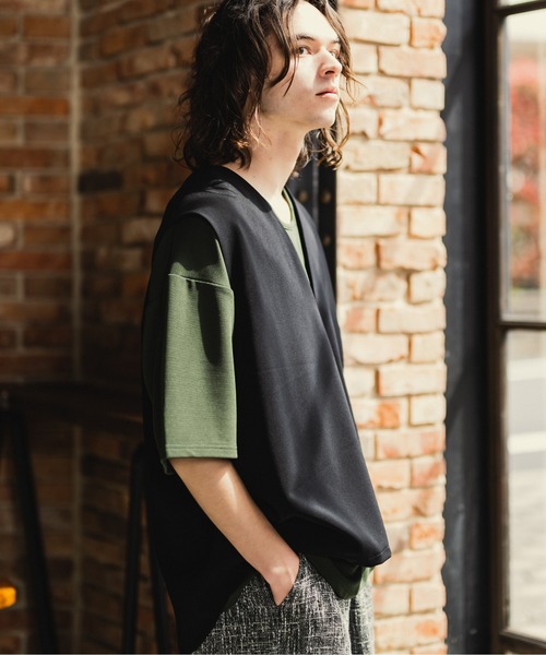 CASPER JOHN（キャスパージョン）の「V-neck loose vest/Vネックルーズベスト（ベスト・メンズ・ライトグリーン/ブラック/ナチュラル・SMALL/MEDIUM/LARGE）」の10枚目の写真