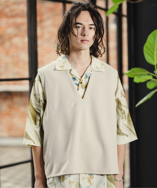 CASPER JOHN（キャスパージョン）の「V-neck loose vest/Vネックルーズベスト（ベスト・メンズ・ライトグリーン/ブラック/ナチュラル・SMALL/MEDIUM/LARGE）」の13枚目の写真