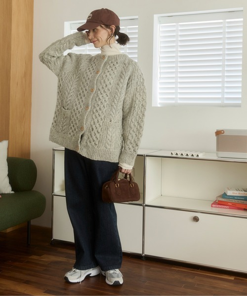 ANGIE（アンジー）の「刺繍 ロゴ キャップ（キャップ・レディース・ネイビー/ライトベージュ/スミクロ/ブラック/カーキ/レッド/ダークブラウン/ワインレッド・FREE）」の15枚目の写真