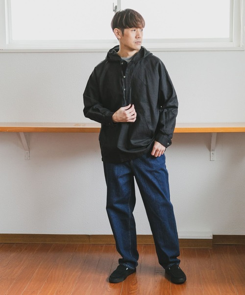 URBAN RESEARCH DOORS（アーバンリサーチドアーズ）の「コットンラミーパーカー（パーカー・メンズ・ブラック/アイボリー・MEDIUM/LARGE）」の17枚目の写真