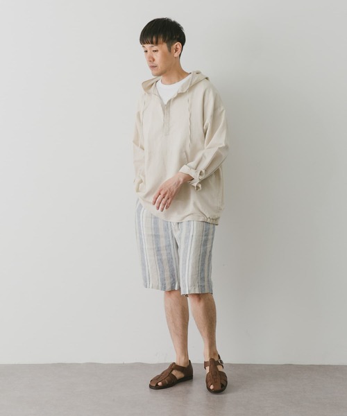 URBAN RESEARCH DOORS（アーバンリサーチドアーズ）の「コットンラミーパーカー（パーカー・メンズ・ブラック/アイボリー・MEDIUM/LARGE）」の12枚目の写真