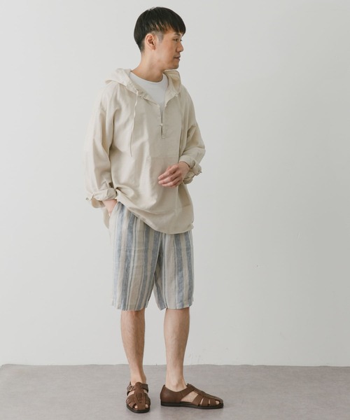 URBAN RESEARCH DOORS（アーバンリサーチドアーズ）の「コットンラミーパーカー（パーカー・メンズ・ブラック/アイボリー・MEDIUM/LARGE）」の6枚目の写真