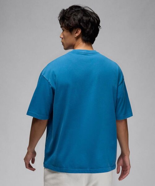 大人気 NIKE JORDAN FLIGHT ESSENTIAL オーバーサイズド Tシャツ NIKE公式】ジョーダン フライト エッセンシャル メンズ オーバー