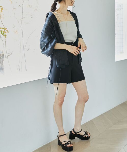 MAJESTIC LEGON（マジェスティックレゴン）の「カップ付きニットキャミ（キャミソール・レディース・アイボリー/ライトグレー/ブラック・MEDIUM）」の15枚目の写真