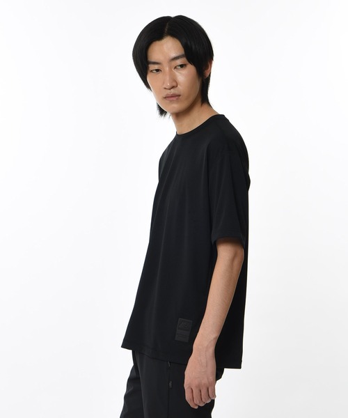 NEW BALANCE（ニューバランス）の「プレミアコレクションTシャツ　ショートスリーブ（Tシャツ/カットソー・メンズ・ブラック・SMALL/MEDIUM/LARGE/X-LARGE/XX-LARGE）」の2枚目の写真