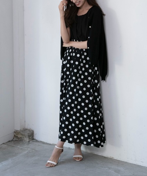 M.deux（エムドゥ）の「◎クルーネックカーディガン◎（カーディガン/ボレロ・レディース・オフホワイト/ブラック/ベージュ/ピンク・MEDIUM）」の8枚目の写真