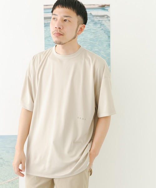 EKAL（エカル）の「add fabrics ロゴTシャツ（Tシャツ/カットソー・メンズ・ベージュ/チャコールグレー/グレー・MEDIUM/LARGE）」の6枚目の写真