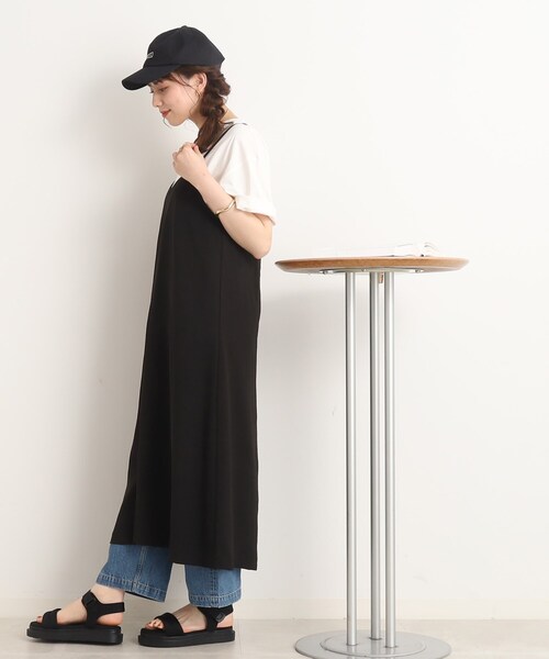 SHOO・LA・RUE(シューラルー)の「◆【イージーケア】大人の心をつかむ キャミワンピース(ワンピース・レディース・ライトベージュ/ブラック/ブルー・00)」の12枚目の写真