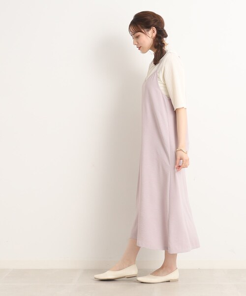 SHOO・LA・RUE(シューラルー)の「◆【イージーケア】大人の心をつかむ キャミワンピース(ワンピース・レディース・ライトベージュ/ブラック/ブルー・00)」の6枚目の写真