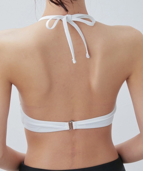 QFORON（キュフォロン）の「スポーティークロス水着セット（水着・レディース・ホワイト×ブラック・LL/M/L）」の15枚目の写真