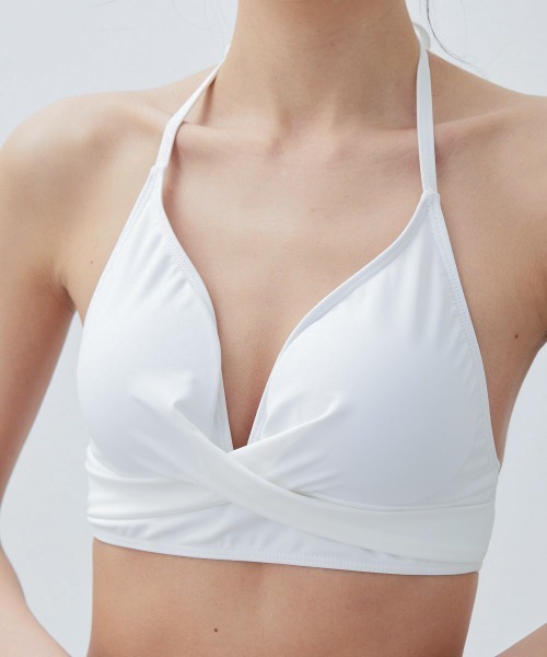 QFORON（キュフォロン）の「スポーティークロス水着セット（水着・レディース・ホワイト×ブラック・LL/M/L）」の16枚目の写真