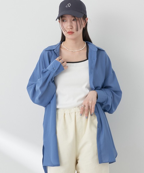 earth music&ecology（アースミュージックアンドエコロジー）の「シアーボーイズライクシャツ（シャツ/ブラウス・レディース・モカ/ピンク/ブラック/オフホワイト/ブルー・FREE）」の4枚目の写真