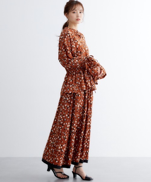 miclat（ミクラ）の「大きいサイズ　レトロ柄ブラウス　miclat（シャツ/ブラウス・レディース・アイボリー系/ブラウン系・LL/3L/5L/4L/L）」の8枚目の写真