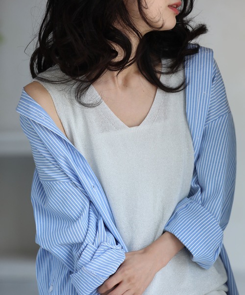 cawaii(カワイイ)の「羽織りの下に抜け感を。ゆるキラトップス(Tシャツ/カットソー・レディース・シルバー/ブラウン・FREE)」の2枚目の写真