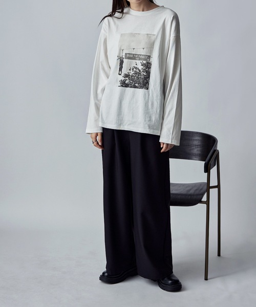 etoll.(エトル)の「フォトプリントロングTシャツ(Tシャツ/カットソー・レディース・オフホワイト/ホワイト系その他・FREE)」の19枚目の写真