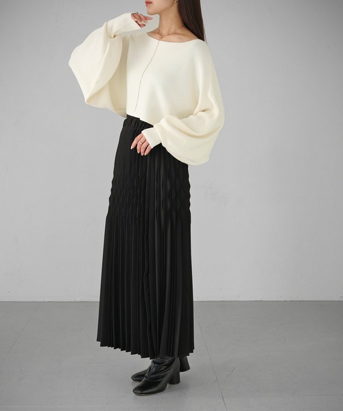 cheriella（シェリエラ）の「【cheriella】WEB限定ショートドルマンニットトップス（ニット/セーター・レディース・ブラック/アイボリー/ブルー・M）」の11枚目の写真
