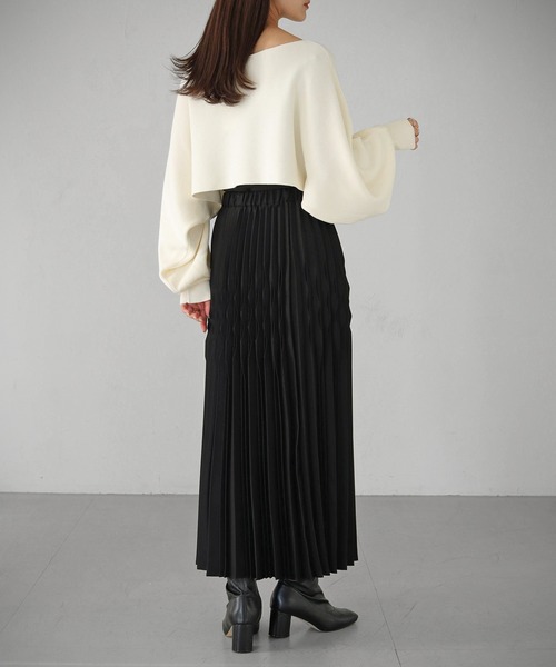 cheriella（シェリエラ）の「【cheriella】WEB限定ショートドルマンニットトップス（ニット/セーター・レディース・ブラック/アイボリー/ブルー・M）」の12枚目の写真