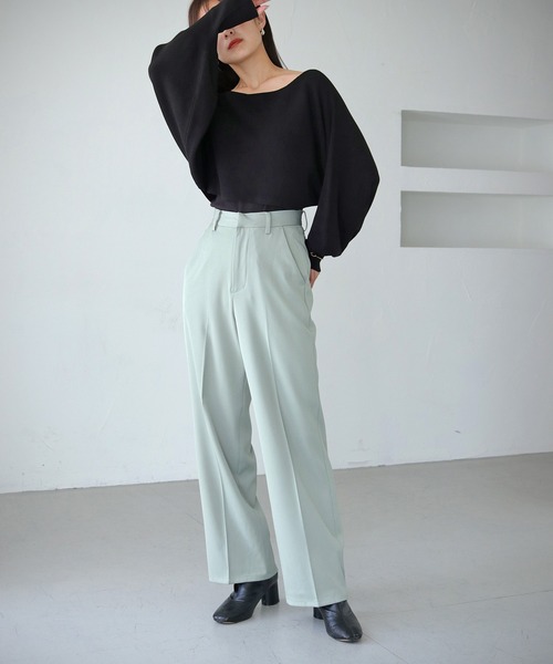 cheriella（シェリエラ）の「【cheriella】WEB限定ショートドルマンニットトップス（ニット/セーター・レディース・ブラック/アイボリー/ブルー・M）」の19枚目の写真