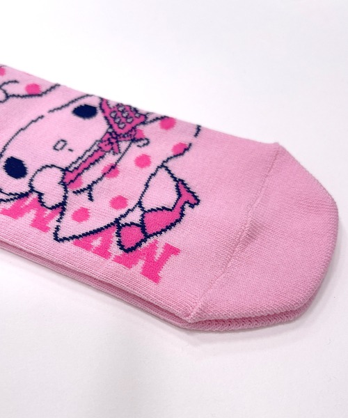 sanrio（サンリオ）の「Sanrio サンリオ POP カジュアル＆ドレッシー ハローキティ マイメロディ クロミ シナモン アンクルソックス くるぶし 靴下 23cm 24cm 25cm（ソックス/靴下・レディース・クリーム/ピンク系その他/ブラック/イエロー/ピンク系その他2/ネイビー/パープル/ピンク/ブラック系2/スカイブルー系1/パープル系2/パープル系3/ブルー系1/ピンク系1/ピンク系2/ブラック系1/ネイビー系1/パープル系1・23-25cm）」の20枚目の写真