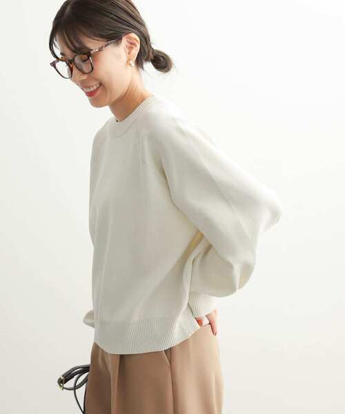 URBAN RESEARCH DOORS（アーバンリサーチドアーズ）の「ポリエステルボリュームスリーブKNIT（ニット/セーター・レディース・レッド/チャコールグレー/アイボリー・MEDIUM）」の7枚目の写真