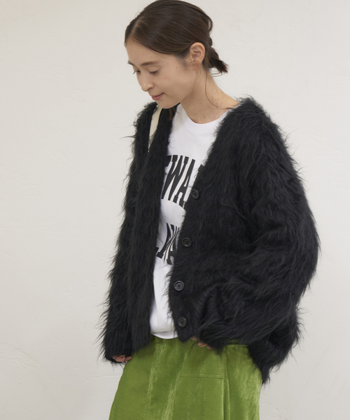 JOURNAL STANDARD（ジャーナルスタンダード）の「シャギーVネックカーディガン（カーディガン/ボレロ・レディース・ブラック/グレー/ホワイト・FREE）」の16枚目の写真