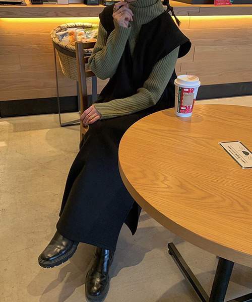 c.u.l(シーユーエル)の「キーネックワンピース culw561(ワンピース・レディース・ブラウン/ブラック/アイボリー・FREE)」の5枚目の写真