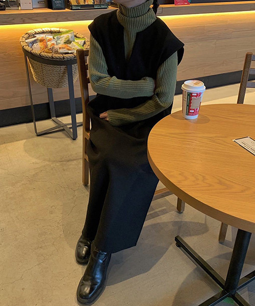 c.u.l(シーユーエル)の「キーネックワンピース culw561(ワンピース・レディース・ブラウン/ブラック/アイボリー・FREE)」の6枚目の写真